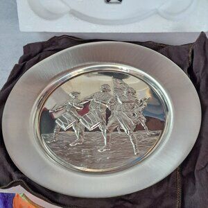 The Hamilton Mint Pewter - Spirit Of ‘76 Commemorative Plate 9 Inch W Stand Bag